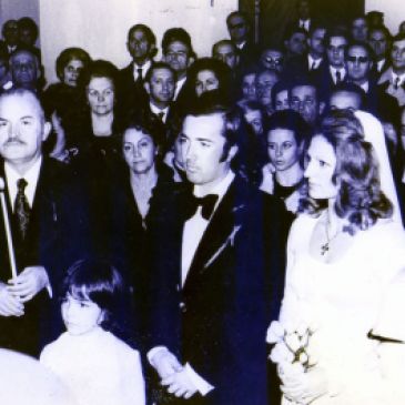 Ο γάμος του Κώστα Πλεύρη επί χούντας με κουμπάρο τον πραξικοπηματία Ιωάννη Λαδά.