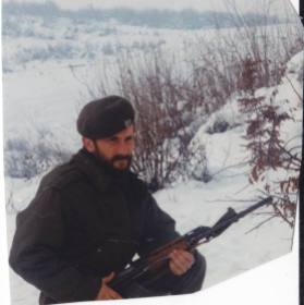 Βοϊκοβίτσι, Βοσνία, Ιανουάριος 1995. Διακρίνεται ο Κυριάκος Καθάριος στη σκοπιά.