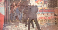 1985-03-20 - Νομική Φοιτητικές εκλογές Εισβολή ΜΑΤ καταδιώκοντας αναρχικούς που έκαιγαν αφίσες στη Σόλωνος-05 - lostari