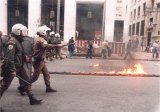 1994-12-ΔΕΚ - Οδομαχίες Κέντρο-06 - molotov3