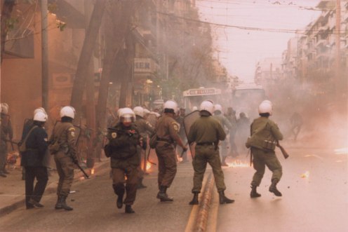 1995-04-14 - Συγκρούσεις με αναρχικούς + Φοιτητικές εκλογές-32 - Patission1