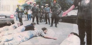 1998-06-ΙΟΥΝ - Διαδηλώσεις καθηγητών για ΑΣΕΠ-29 - sylipsis6