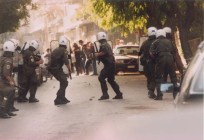 1998-06-ΙΟΥΝ - Διαδηλώσεις καθηγητών για ΑΣΕΠ-40 - Εξεταστικό κέντρο ΑΣΕΠ - exetastika11
